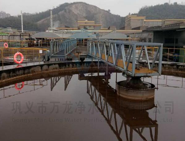印染厂污水处理现场